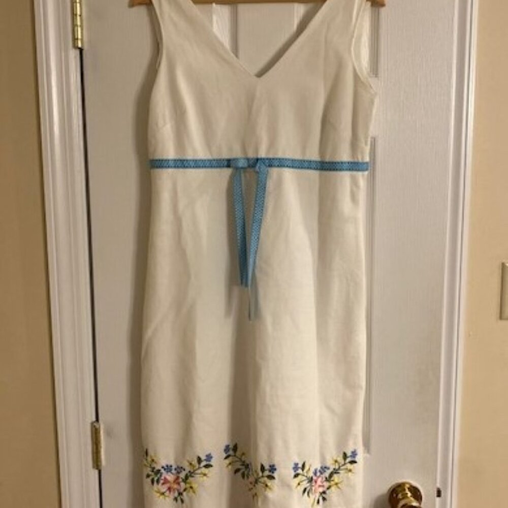 K Studios Women's Fit  Flare White floral Embroidery sleeveless Lined Dress Sz10